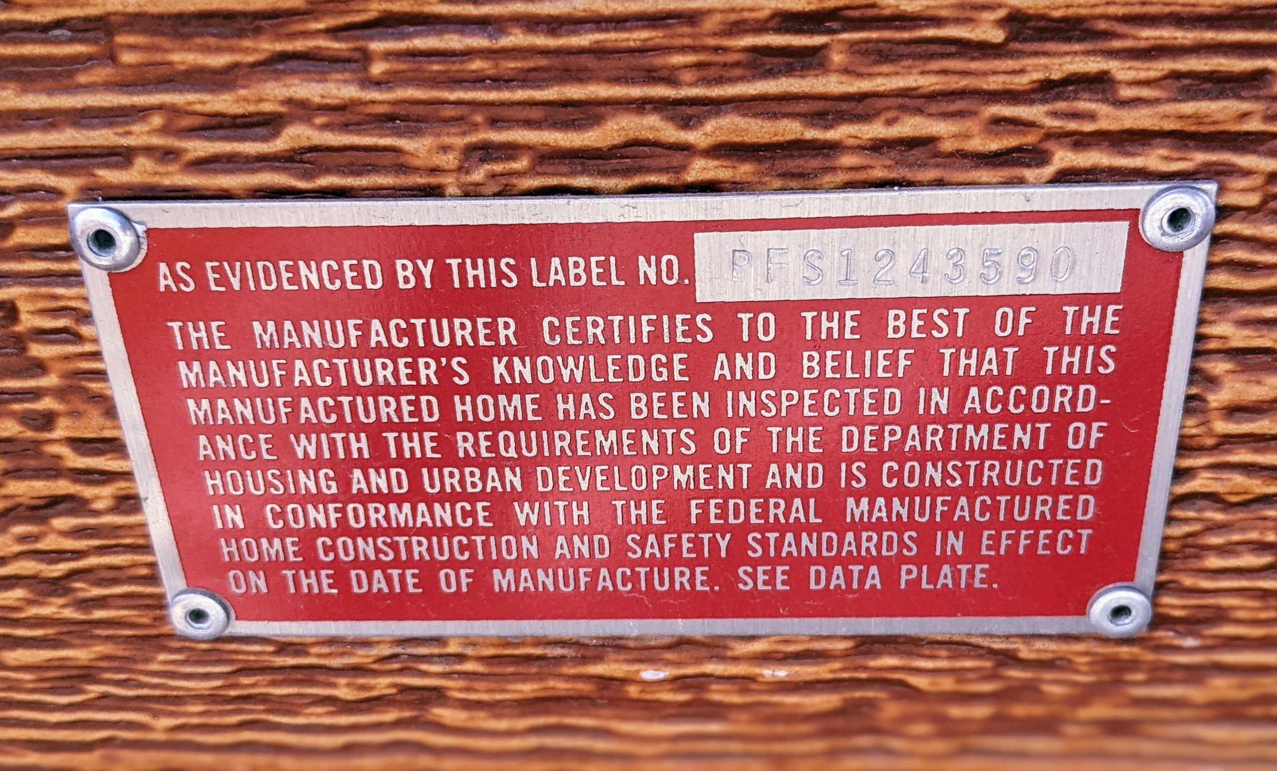 What is the HUD Data Plate? - MHBO.com Blog